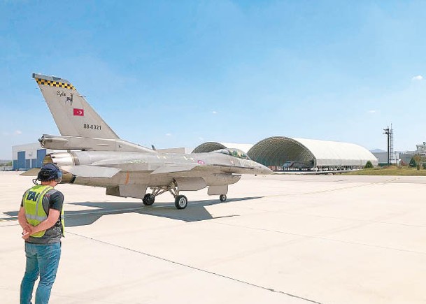 土耳其空軍部分F16戰機機齡偏高。