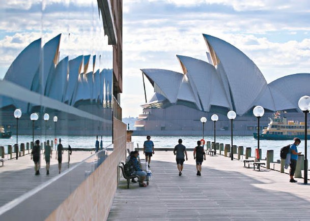 澳洲逐步放寬出境限制。（Getty Images圖片）