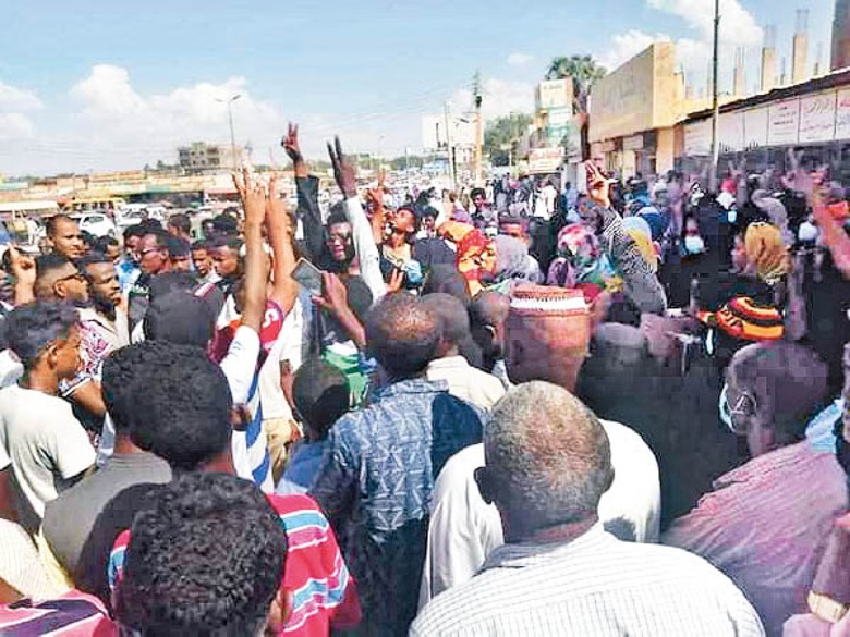 蘇丹持續爆發示威反對政變。