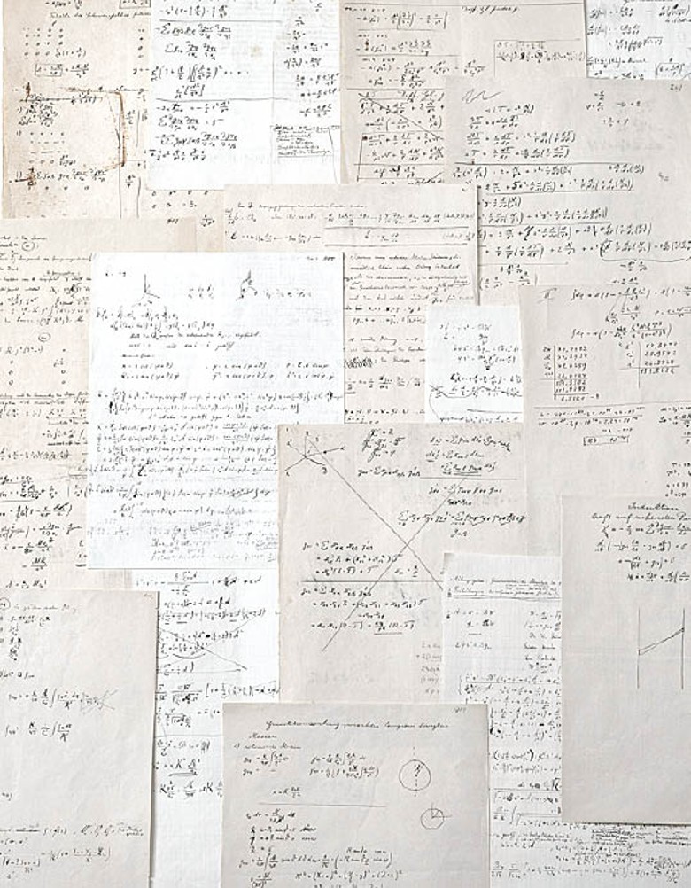 手稿罕有記錄數個錯誤而被畫掉的方程式。