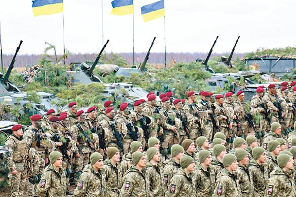 烏克蘭空軍在西北地區舉行演習。