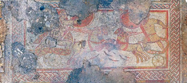 希臘史詩地板畫首次在英國出土。