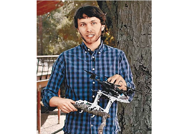 無人機機械爪  仿鳥類降落