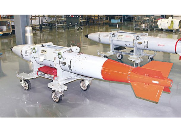 B61-12型延壽核彈交付予美國國防部。