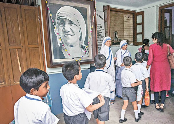 印度禁仁愛傳教修女會收海外捐款