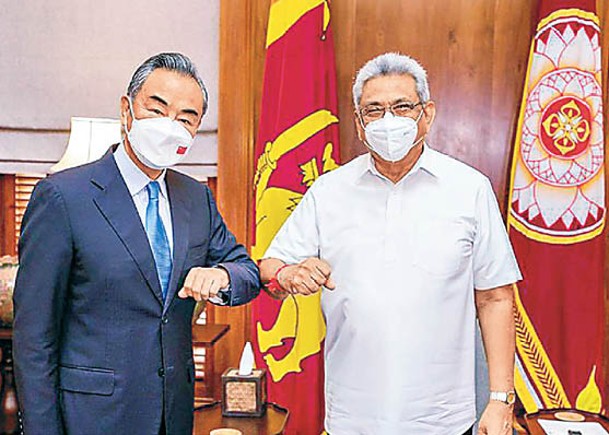斯里蘭卡總統求華重組債務