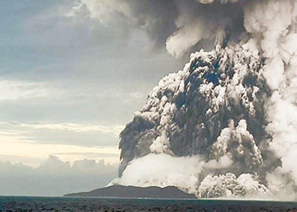 湯加海底火山再爆發  窒礙救援