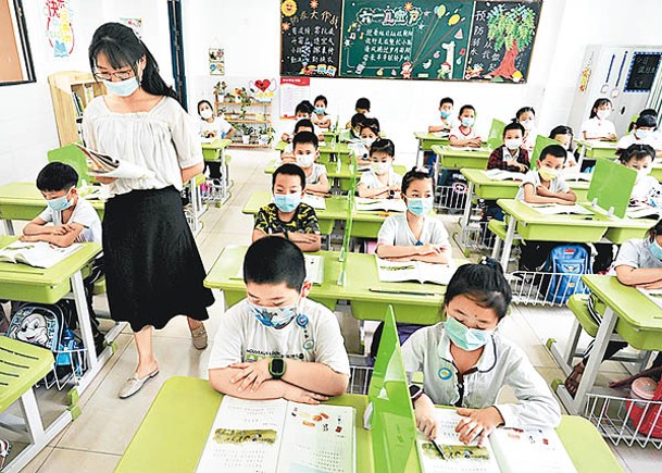深圳推進學校建設  增20萬教育學位