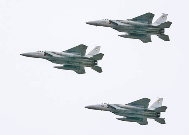 日本自衞隊動作頻頻，圖為F15戰機。