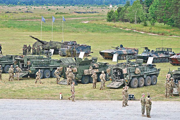 美國持續向東歐地區增兵應對俄羅斯威脅。