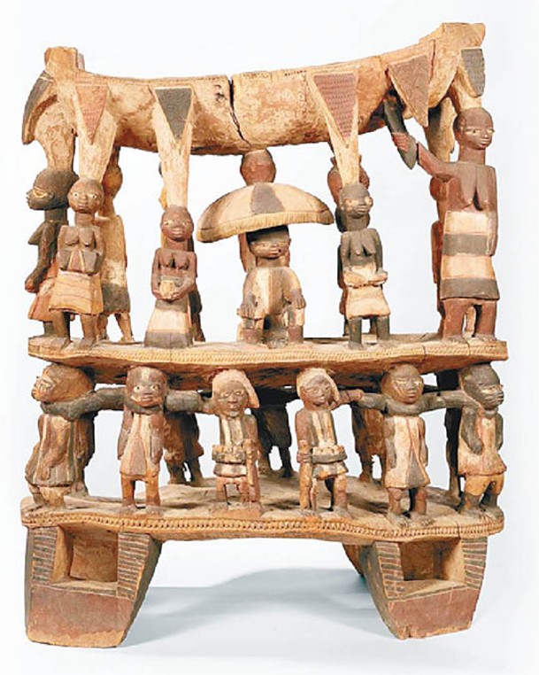 達荷美王國時期的木製王座。