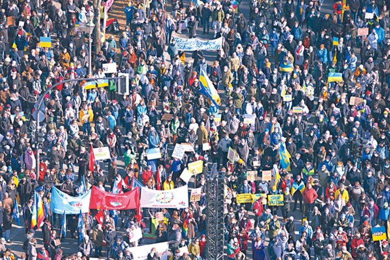 柏林：德國柏林有示威者聲援烏克蘭。
