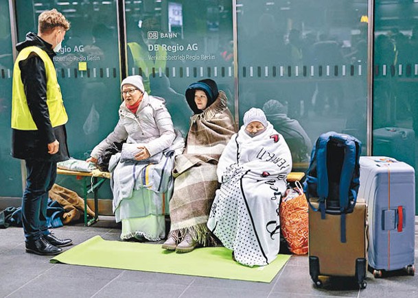 烏難民湧入  捷克頒布緊急狀態