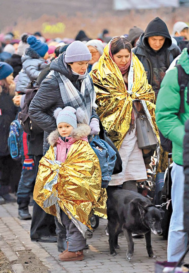 大批難民逃離烏克蘭。（Getty Images圖片）