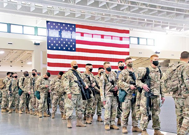 美國國防部長奧斯汀已下令向歐洲部署更多士兵。