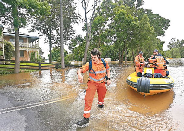 澳洲兩地連日暴雨  莫里森赴新省視察洪災