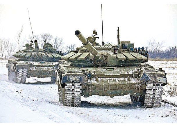 俄軍坦克較早前參加演習。