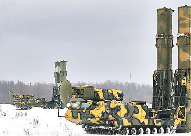 美國擬協調第三國向烏克蘭供應S300防空導彈。