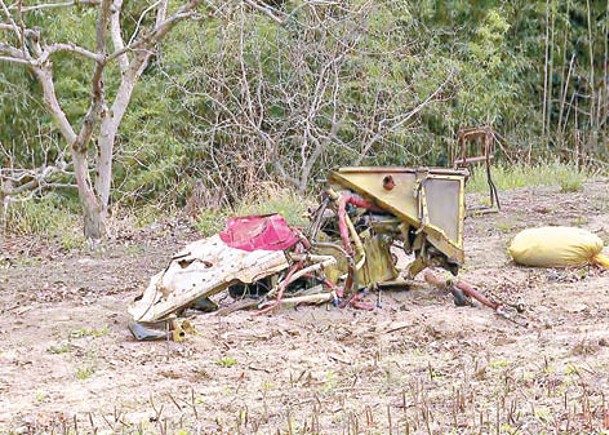南韓兩教練機  互撞墜毀4死