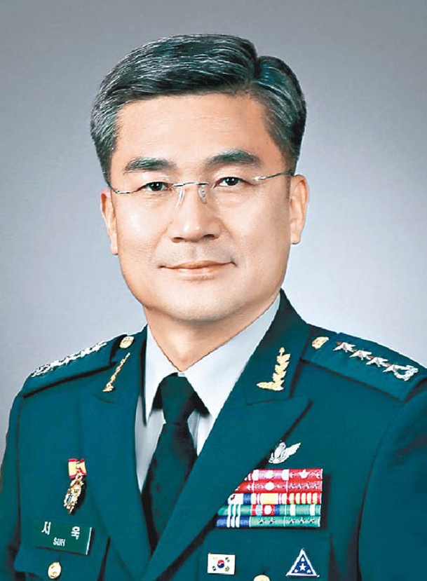 南韓國防部長徐旭