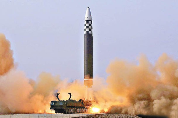 北韓擁有可攜核彈頭的洲際彈道導彈。