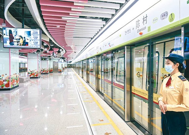 廣州增17人中招  地鐵7站停服務