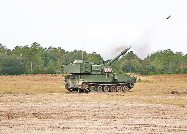 美軍曾經建議台灣改購升級版M109A7。