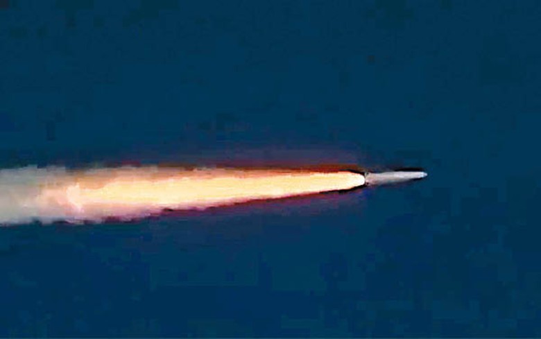 俄羅斯試射高超音速導彈。
