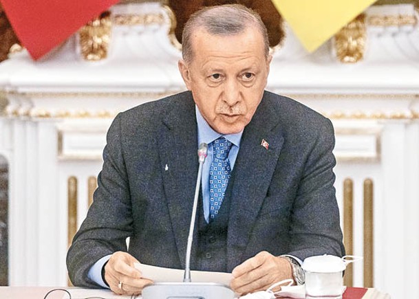 土耳其促瑞典芬蘭停助庫爾德分子