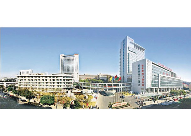 劉振亞入住安徽醫科大學第一附屬醫院（圖）。
