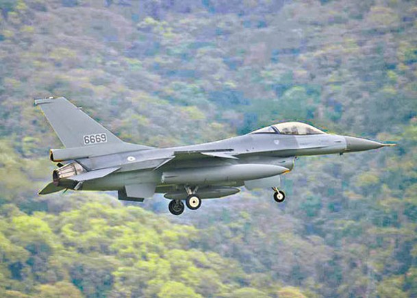駐美6架F16  返台灣升級