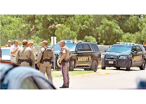 德州槍擊聽證  警被斥應變失敗
