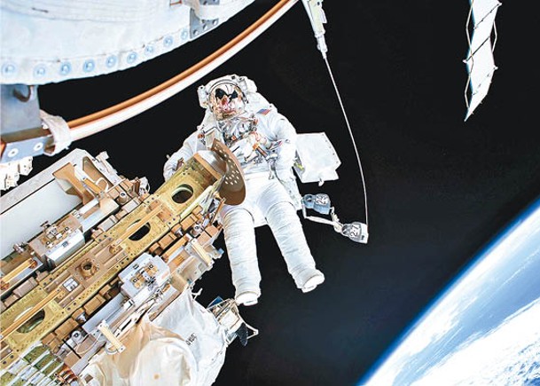 太空人執行任務會影響骨質密度。