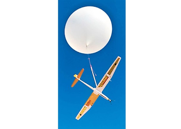 原型機早前用氣球帶上大氣層試飛。