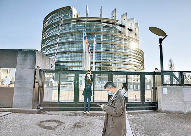 歐洲議會決議  籲美保墮胎權