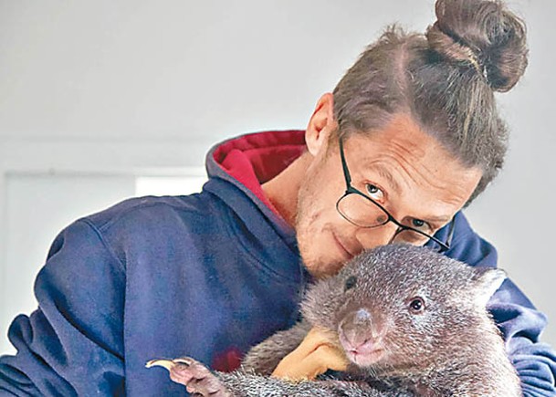 澳夫婦棄買樓  開動物保育中心