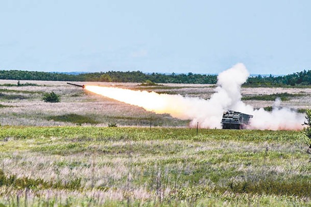 烏克蘭獲首批M270多管火箭炮。