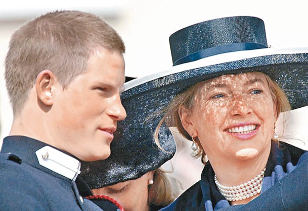 伯克（右）是哈利王子（左）的前保母。（Getty Images圖片）