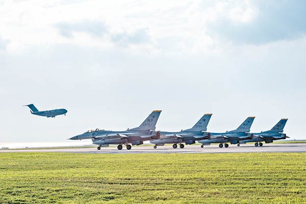 美國探討向烏提供戰機，F16是備選方案之一。