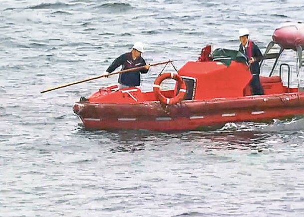 颱風暹芭吹沉工程船  共撈25屍體
