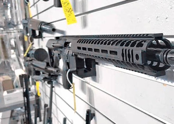 多家學校的教學樓將放置AR15步槍。