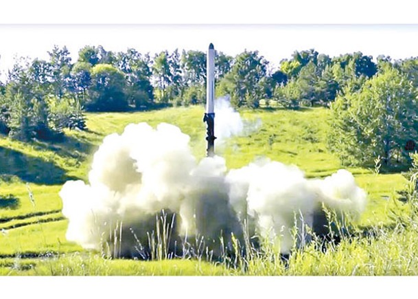 伊斯坎德爾導彈是俄軍新一代戰術導彈武器系統。
