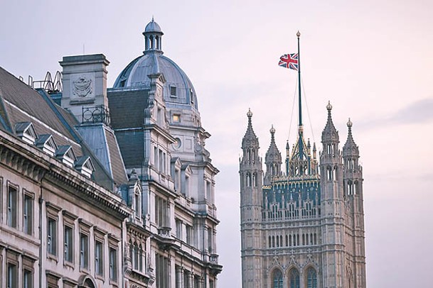 英國國會下半旗誌哀。（Getty Images圖片）