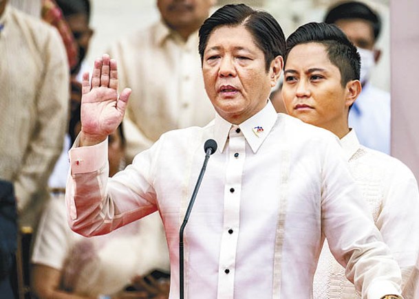 菲律賓議員提議案  撤追討總統父親財產