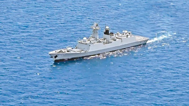 荊州號成功驅逐擅闖演練海區的外國艦艇。