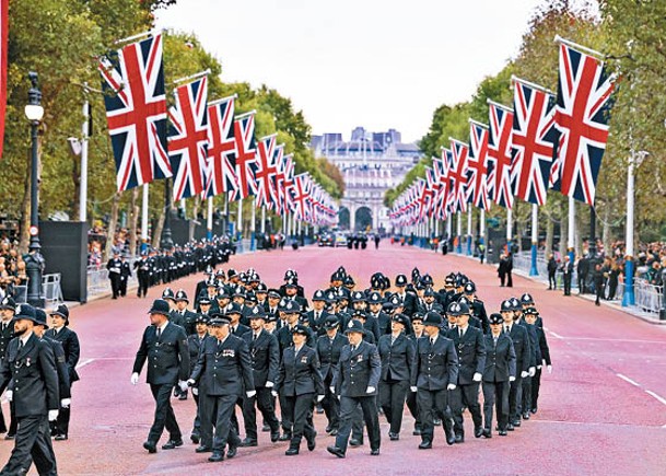 倫敦部署逾萬警  規模超奧運