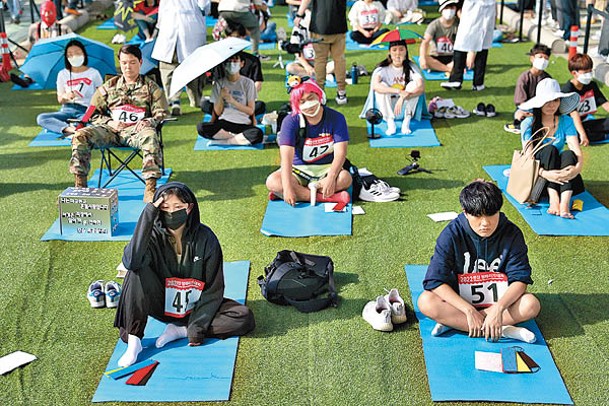 首爾舉行發呆大賽。（Getty Images圖片）