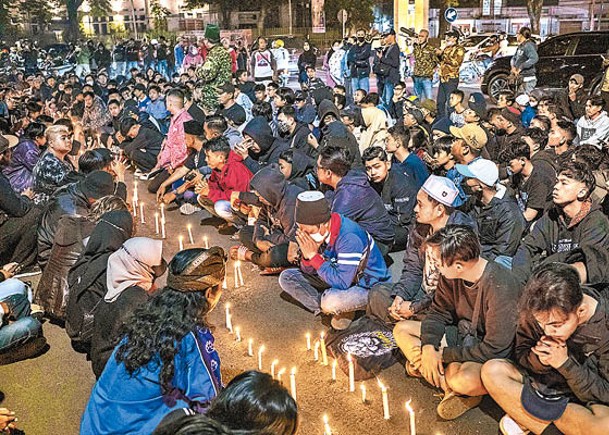 印尼足球賽騷亂  死者包括17童
