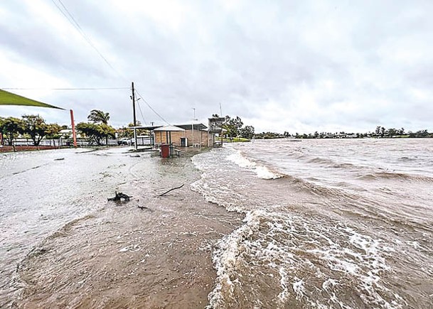 新省洪水  悉尼雨量幾破紀錄