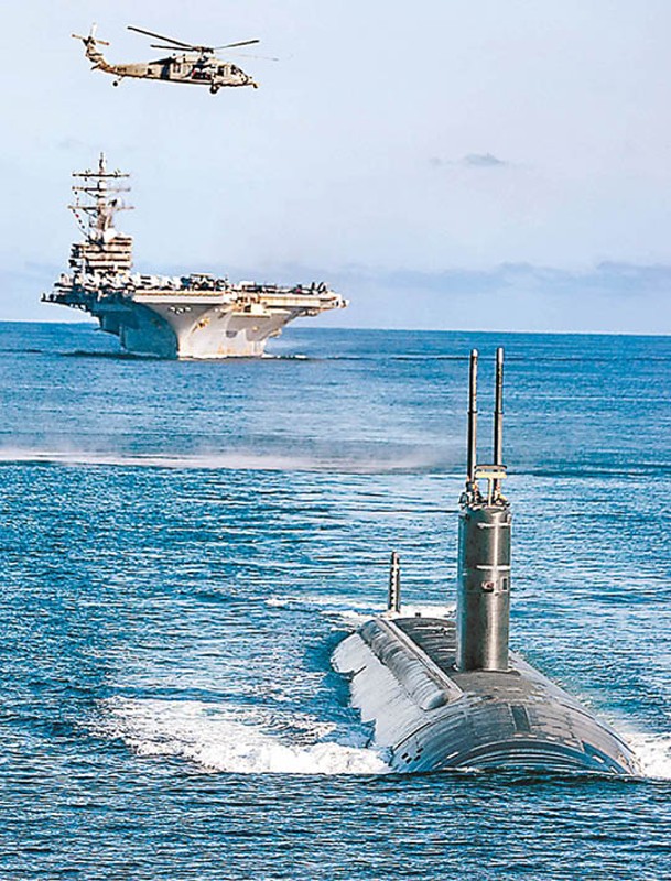 美國航母列根號（後）早前參與美韓聯合演習。（Getty Images圖片）